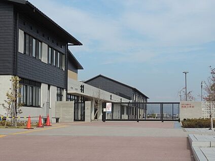 近江八幡市立桐原小学校 徒歩1100m
