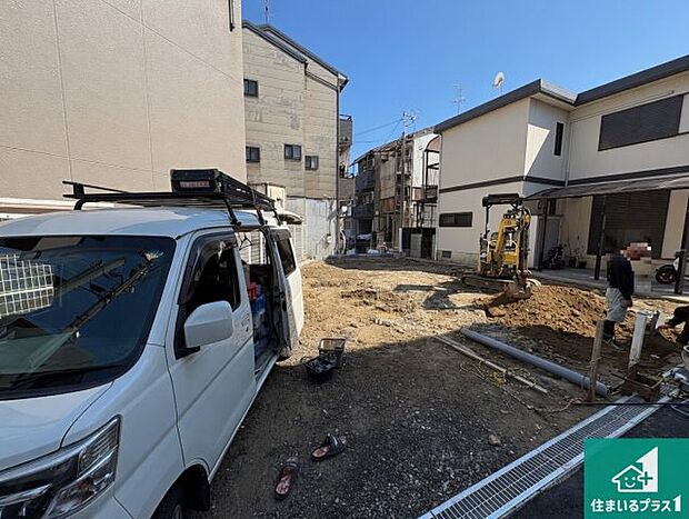 【外観】現在建築中！落ち着いた街並みで新生活を始めることが出来そう！周辺の物件も併せてご紹介させて頂きます！