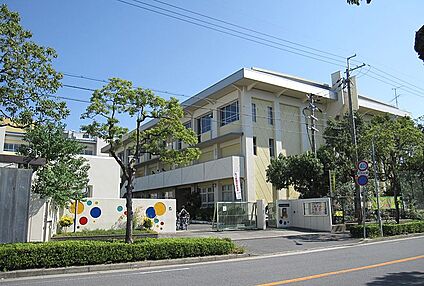 伊丹市立摂陽小学校 徒歩260m