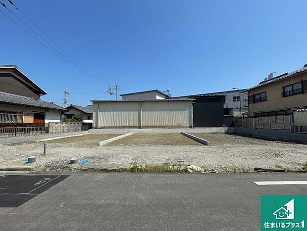 【外観】現在建築中！落ち着いた街並みで新生活を始めることが出来そう！周辺の物件も併せてご紹介させて頂きます！