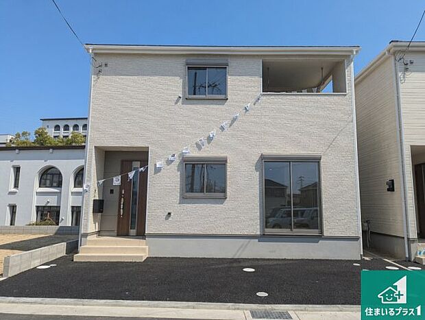 【外観】お客様に長く安心して住んでいだだける事にこだわった家づくり！住んでからのアフターサービスにもしっかりと取り組んでいます！