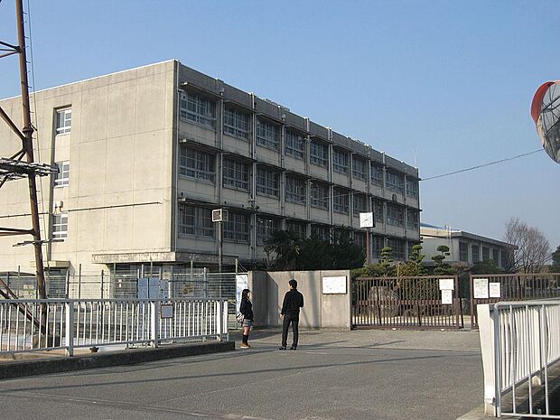 枚方市立渚西中学校