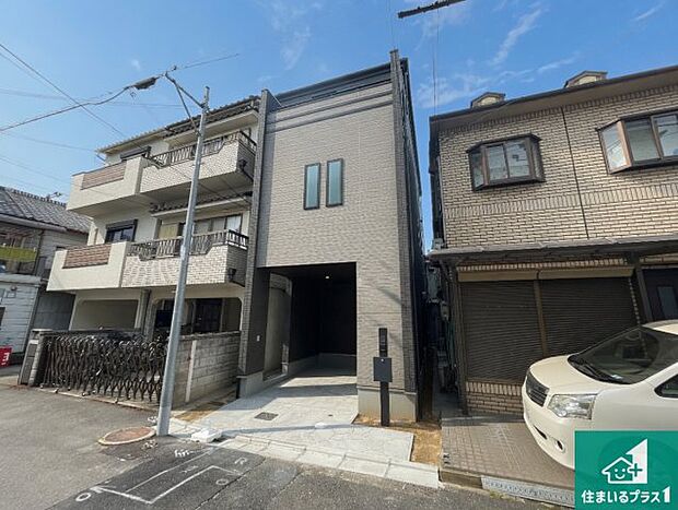 【外観】安心の10年保証!外観を美しく保ち、雨水で汚れを落とします!気になることがありましたら、お気軽にお問い合わせください!