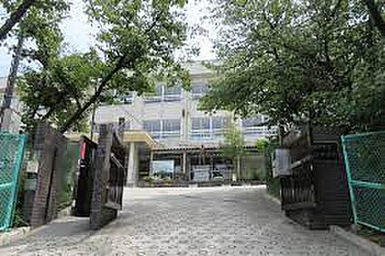 柏原市立国分中学校 徒歩640m