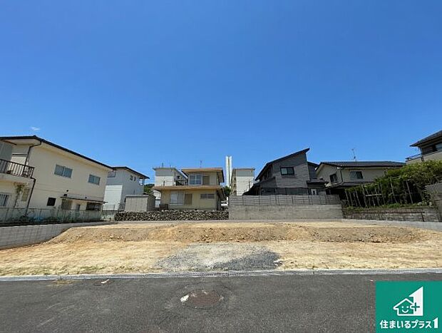 【外観】現在建築中!落ち着いた街並みで新生活を始めることが出来そう!周辺の物件も併せてご紹介させて頂きます!