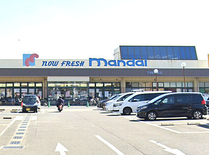 万代天美我堂店 徒歩640m