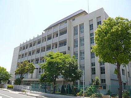 伊丹市立松崎中学校 徒歩480m