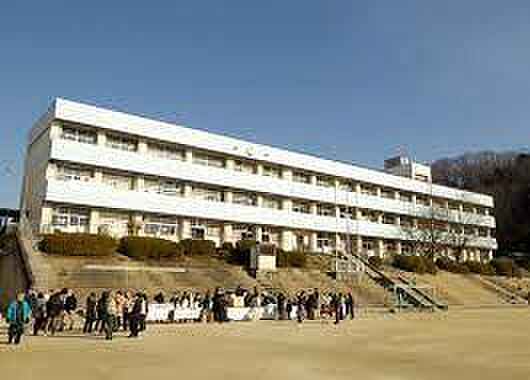 生駒市立真弓小学校