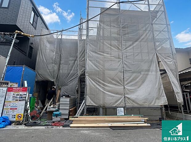 【外観】現在建築中!落ち着いた街並みで新生活を始めることが出来そう!周辺の物件も併せてご紹介させて頂きます!