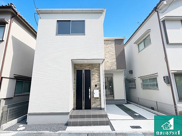 【外観】安心の10年保証！外観を美しく保ち、雨水で汚れを落とします！気になることがありましたら、お気軽にお問い合わせください！
