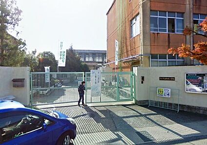 京都市立松尾小学校 徒歩453m