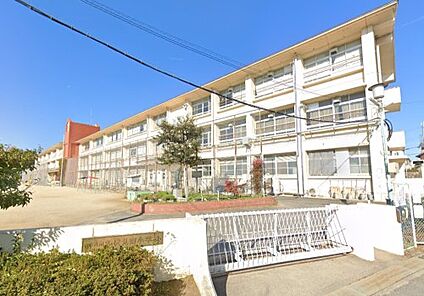奈良市立伏見南小学校 徒歩1120m