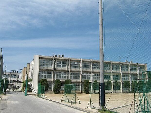 枚方市立枚方中学校