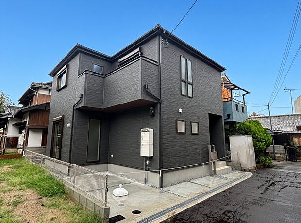 【外観】お客様に長く安心して住んでいだだける事にこだわった家づくり!住んでからのアフターサービスにもしっかりと取り組んでいます!