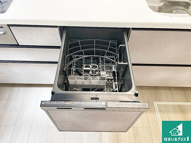 【キッチン水栓】浄水器を内蔵!炊飯時、お茶を作る時に安心してお水を使えます!お湯と冷水、浄水と原水、シャワーの切替えもワンタッチです!