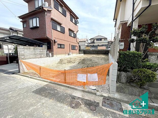 【外観】現在建築中！落ち着いた街並みで新生活を始めることが出来そう！周辺の物件も併せてご紹介させて頂きます！