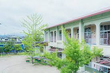 大安寺西しろはとこども園 徒歩800m