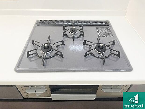 【コンロ】ダブル高火力Siセンサー付きコンロ!3口あるので、まとめて料理をする時も大活躍!