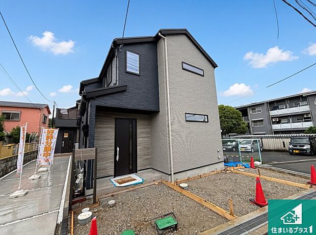 【外観】安心の10年保証!外観を美しく保ち、雨水で汚れを落とします!気になることがありましたら、お気軽にお問い合わせください!