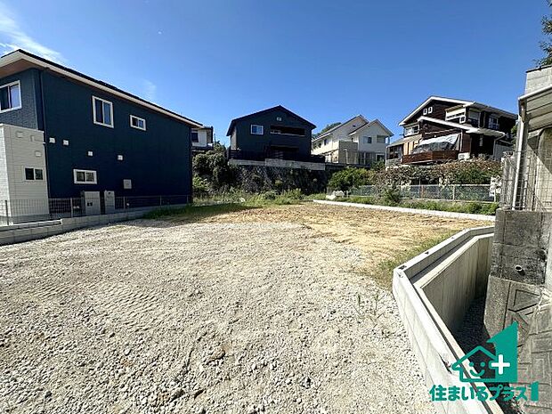 【外観】建築中ですが現地を見ると分かる事もございますので、ぜひ一度現地をご覧ください。