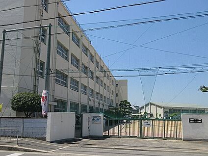 南大冠小学校 徒歩400m