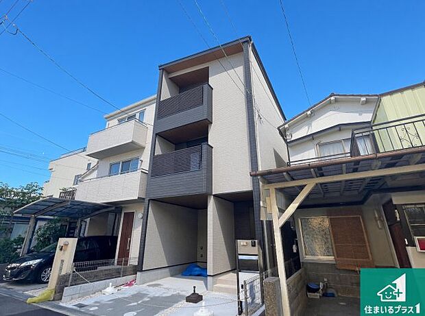 【外観】安心の10年保証！外観を美しく保ち、雨水で汚れを落とします！気になることがありましたら、お気軽にお問い合わせください！