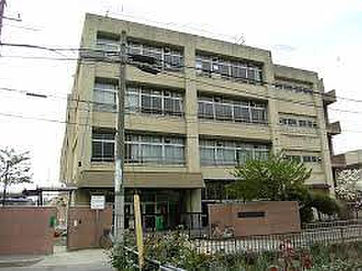 八尾市立用和小学校