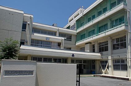 大和高田市立高田中学校 徒歩900m