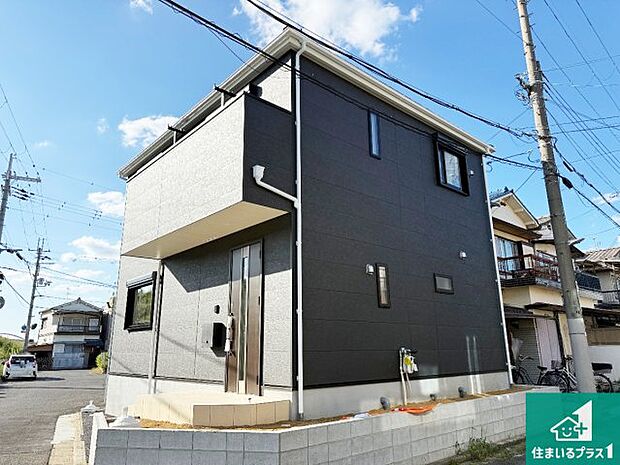 【外観】安心の10年保証!外観を美しく保ち、雨水で汚れを落とします!気になることがありましたら、お気軽にお問い合わせください!