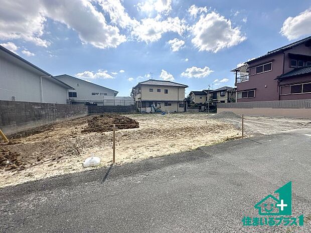 【外観】建築中ですが現地を見ると分かる事もございますので、ぜひ一度現地をご覧ください。