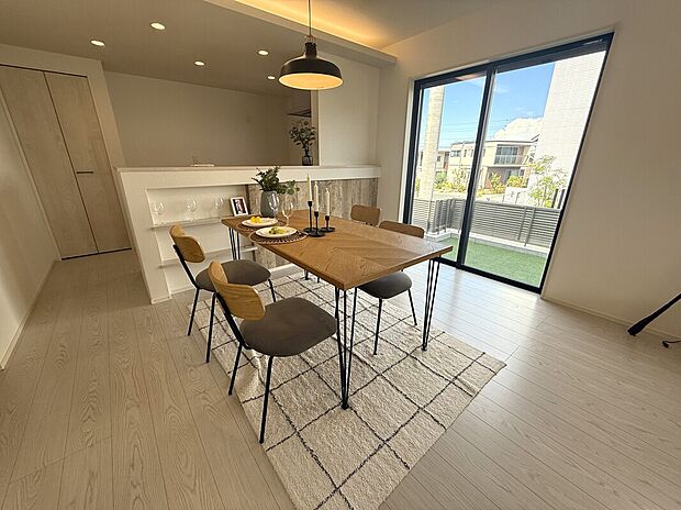 お洒落な対面キッチン♪