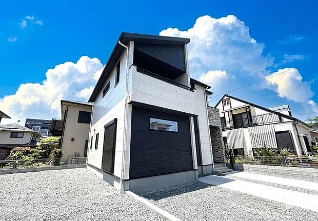 スタイリッシュなデザインのお洒落な外観!