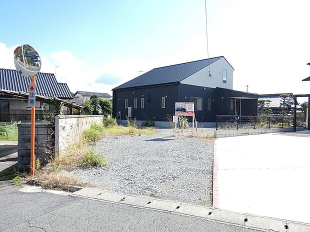 【外観】敷地広々116坪！