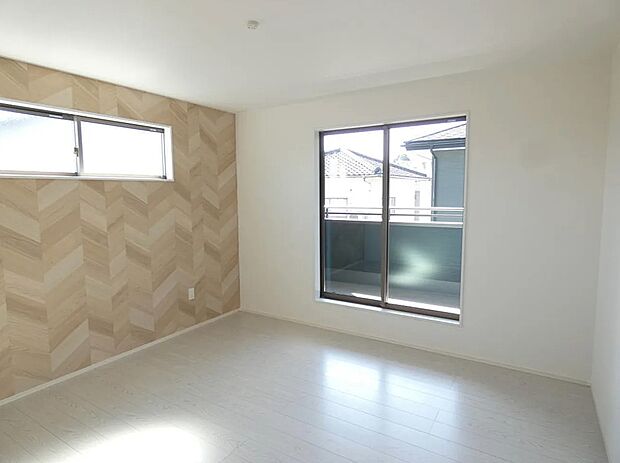 【洋室】主寝室ゆったり8.5帖！