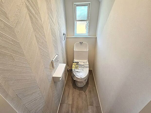 【【4号地】トイレ】トイレは1階と2階にあります。