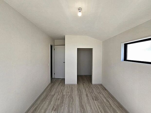 【【3号棟】洋室】主寝室にウォークインクローゼット付き！