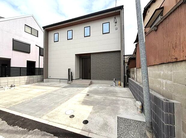 【外観】スタイリッシュなデザインのお洒落な外観!