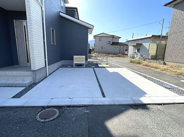 【駐車場】駐車並列2台可！