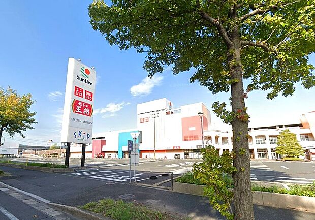 サンリブシティ小倉（約710m）