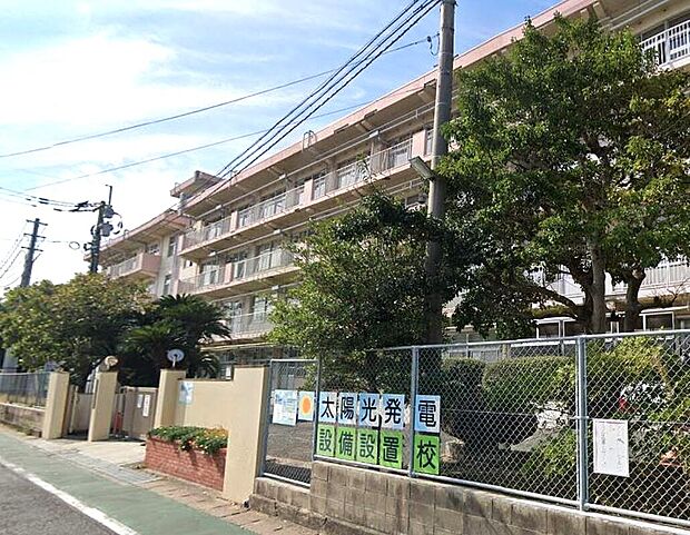 北九州市立本城小学校（約1,420m）