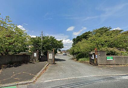 中間市立中間東小学校 500ｍ(徒歩7分)