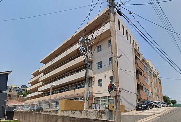 北九州市立若松中学校(約300m)