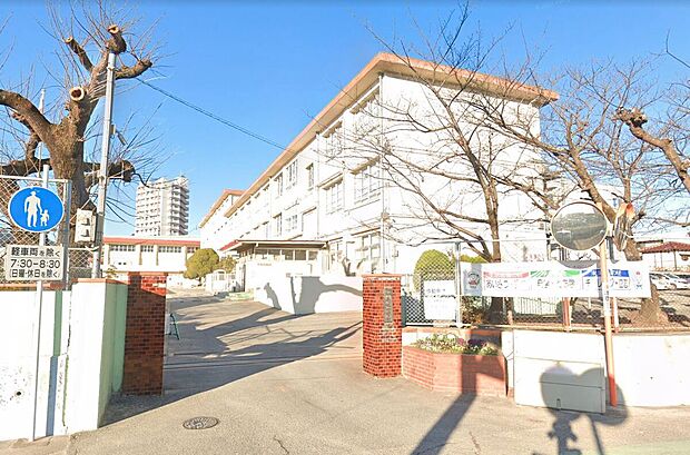 福岡市立壱岐小学校（約1,300m）