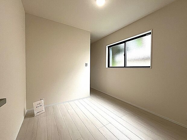 【2階北側4.5帖洋室】2階3部屋にウォークインクローゼット付き！