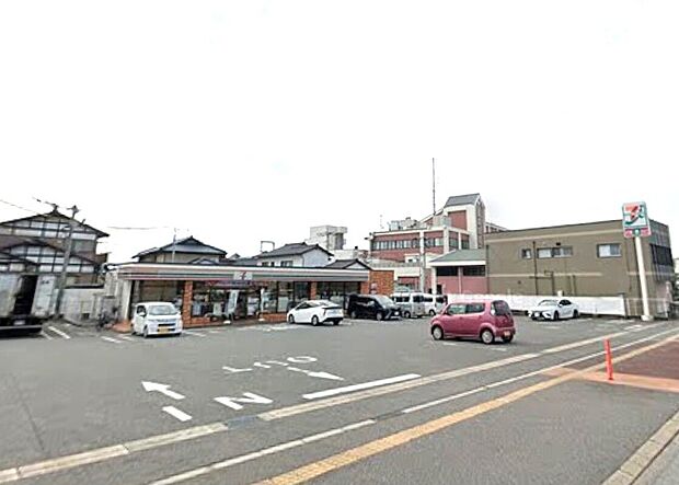 セブンイレブン鳥栖宿町店（約500m）