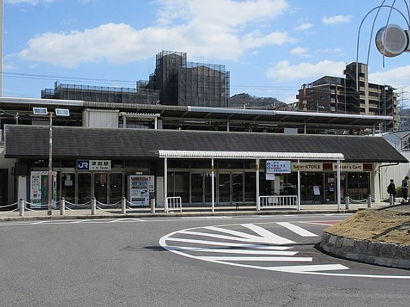 【車・交通】JR片町線「津田」駅