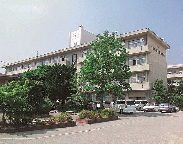 高砂市立荒井中学校（約3,380m）