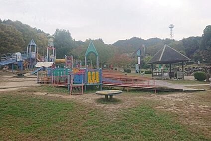 じゅらくの里 3700m (車８分)