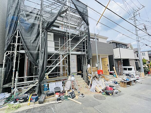 【■外観、間取り、陽当たり、風通り、リビング、キッチン、駐車、】■外観、間取り、陽当たり、風通り、リビング、キッチン、駐車、スペース、眺望、街並み、周辺環境など、こちらの物件で毎日の暮らしに役立つポイント「知って納得」生活イメージを詳しく説明させて頂きます。