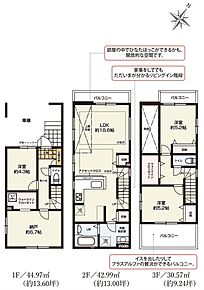 土地面積に協定部分2.24m2を含む、建物面積に車庫部分9.93m2を含む
 